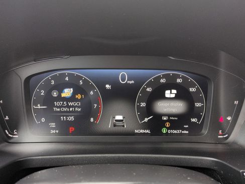 Certified 2025 Honda Pilot Black Edition image 14