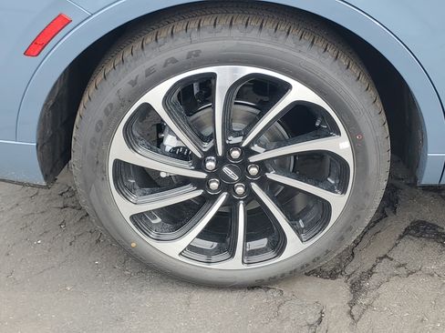 New 2026 Lincoln Nautilus Black Label image 5