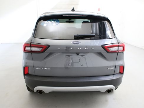 Used 2023 Ford Escape Active AWD/4WD image 8