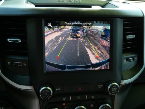 Used 2020 RAM 1500 Big Horn AWD/4WD image 33