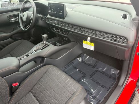 Used 2026 Honda HR-V Sport image 30