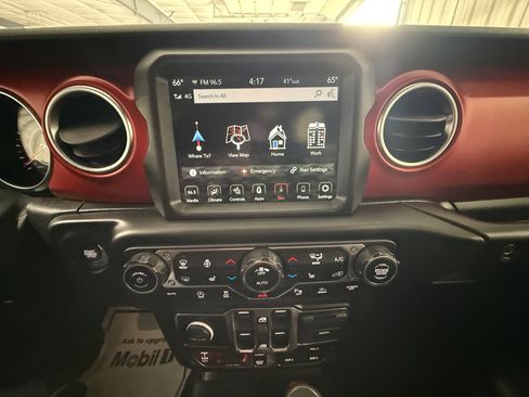 Used 2021 Jeep Wrangler Unlimited Rubicon image 31