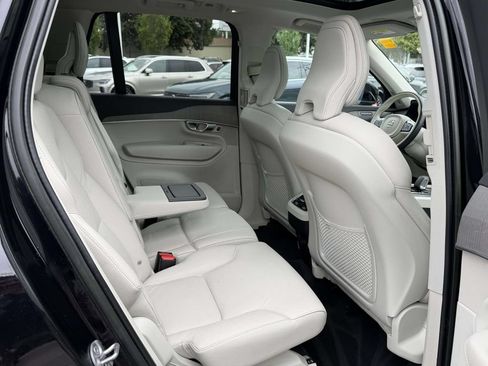 Used 2023 Volvo XC90 B6 Plus w/ Protection Package Premier AWD/4WD image 13