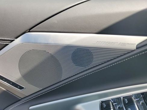 New 2025 Chevrolet Corvette Stingray Premium Conv w/ Z51 Performance Package image 18