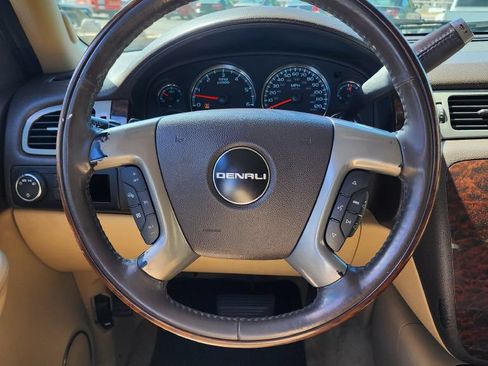 Used 2008 GMC Yukon Denali AWD/4WD image 15