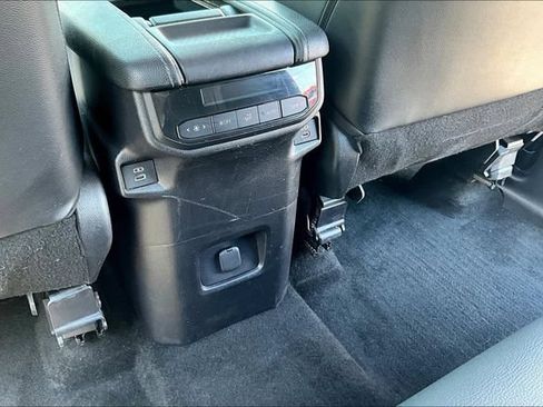 Used 2024 Toyota Grand Highlander AWD Hybrid image 10