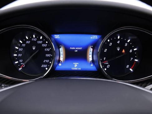 Used 2020 Maserati Quattroporte GTS GranLusso image 25