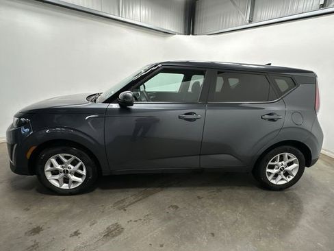 Used 2023 Kia Soul LX w/ Option Group 015 image 2