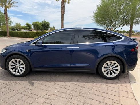 Used 2018 Tesla Model X 100D AWD/4WD image 5