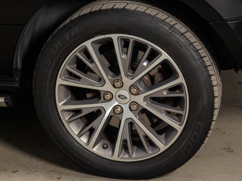 Used 2011 Land Rover Range Rover Autobiography AWD/4WD image 14