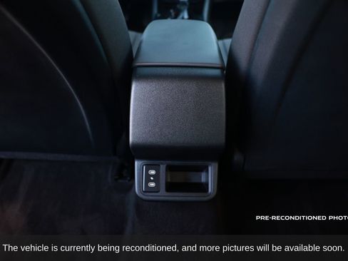 Used 2025 Kia K4 LXS image 30