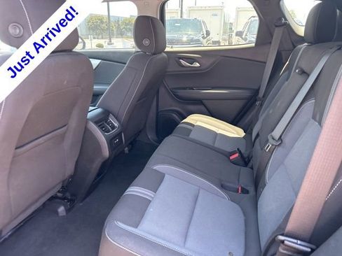 Used 2023 Chevrolet Blazer LT FWD image 28