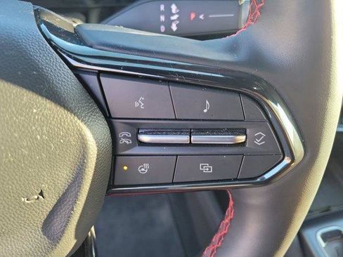 Used 2024 Chevrolet Equinox EV RS FWD image 23