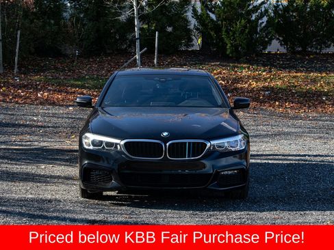 Used 2019 BMW 530i 530i w/ M Sport Package image 2