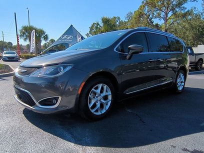 Used 2020 Chrysler Pacifica Touring-L Plus w/ Tire & Wheel Group