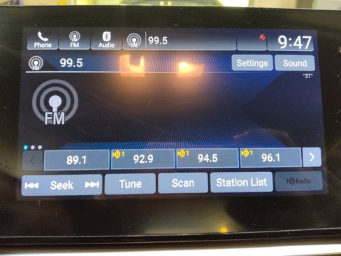 Used 2020 Honda Accord EX image 25