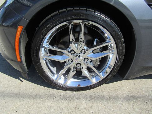 Used 2014 Chevrolet Corvette Stingray Convertible w/ 2LT Preferred Equipment Group image 25