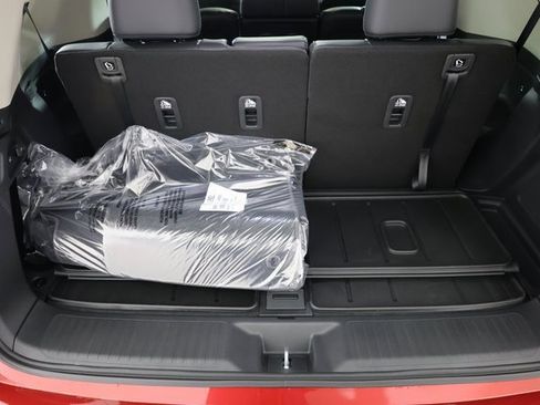 New 2025 Honda Pilot Touring image 23