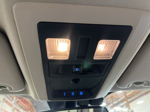 Used 2015 RAM 1500 Sport w/ Convenience Group AWD/4WD image 36