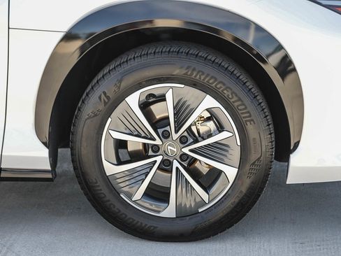 Used 2024 Lexus RZ 300e Premium FWD image 10