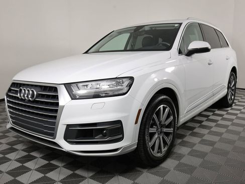 Used 2018 Audi Q7 3.0T Prestige w/ Prestige Package image 5