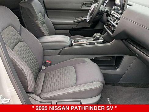 Certified 2025 Nissan Pathfinder SV AWD/4WD image 37