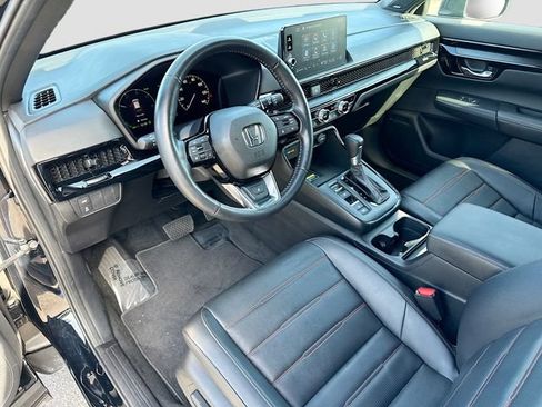 Used 2025 Honda CR-V Sport Touring image 9