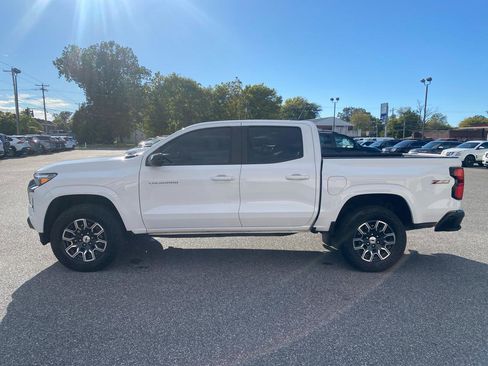 Used 2023 Chevrolet Colorado Z71 w/ Z71 Convenience Package 2 AWD/4WD image 8