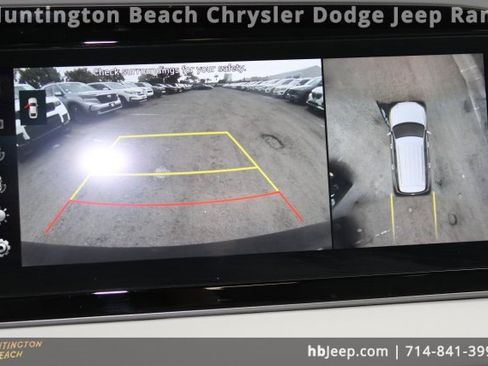 Used 2022 Hyundai Palisade Limited image 25