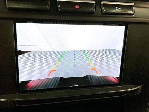 Used 2023 Ford F250 XLT image 25