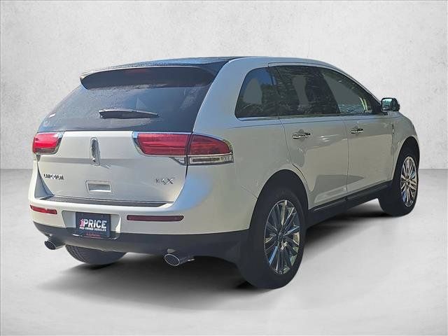 Used 2015 Lincoln MKX FWD w/ Equipment Group 102A image 5
