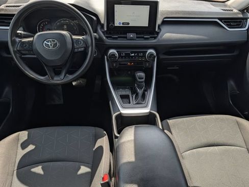 Used 2025 Toyota RAV4 XLE FWD image 11