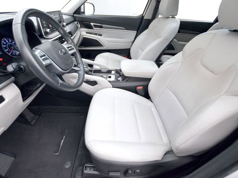 Used 2021 Kia Telluride S image 10