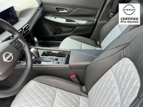 Certified 2026 Nissan Sentra SV w/ Floor Mat Package FWD image 17