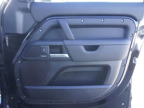 New 2025 Land Rover Defender 130 S image 21