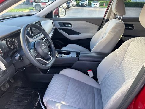 Used 2021 Nissan Rogue SV FWD image 10