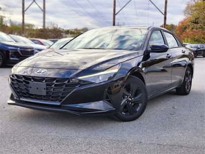 Used 2023 Hyundai Elantra SEL