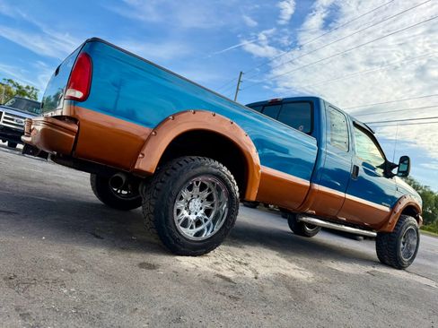 Used 2000 Ford F250 4x4 SuperCab Super Duty image 2