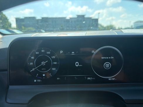 Certified 2024 Kia Seltos EX AWD/4WD image 9