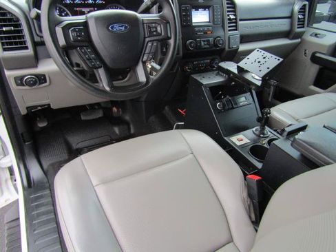 Used 2021 Ford F250 XL w/ Power Equipment Group AWD/4WD image 2
