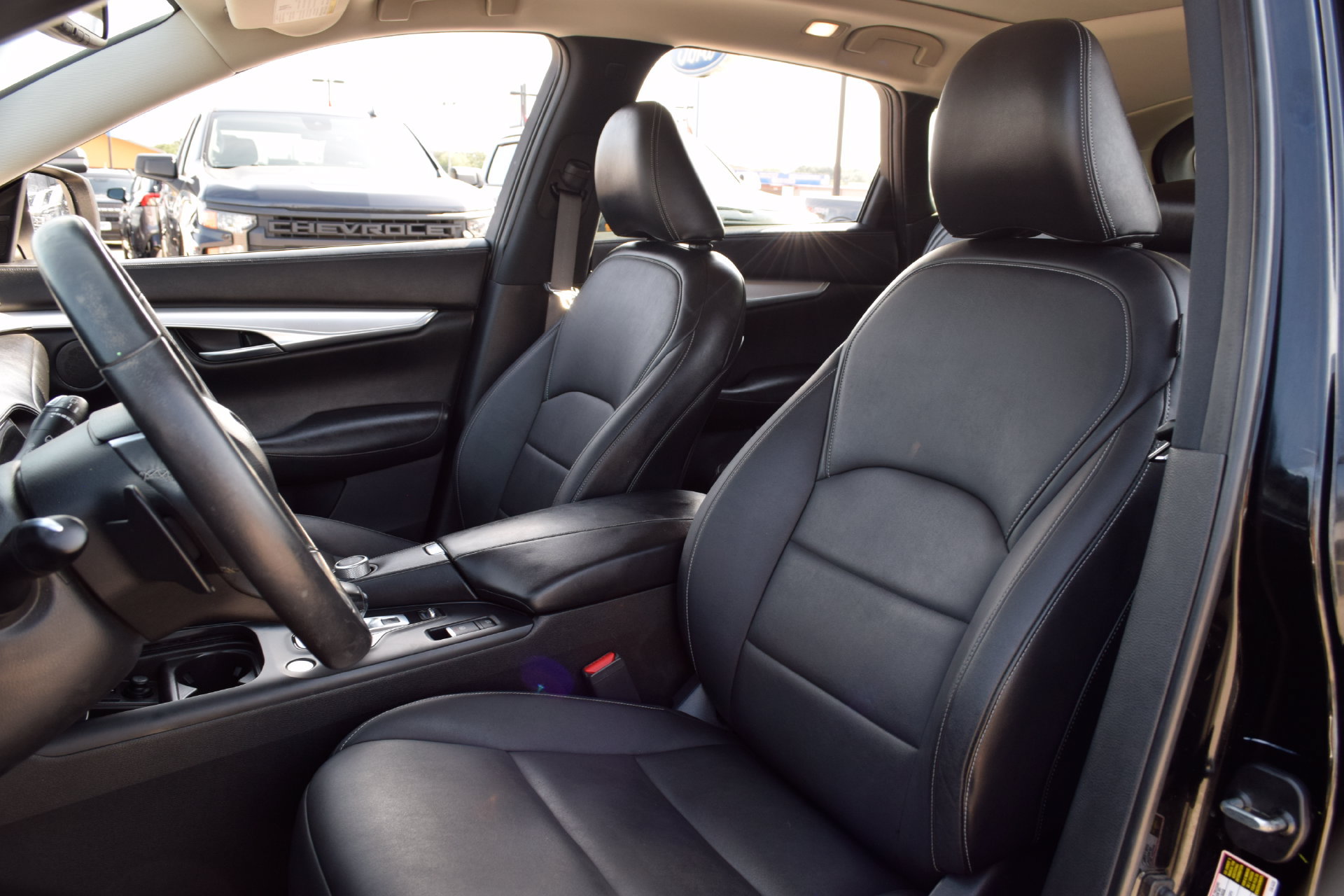 Used 2019 INFINITI QX50 Luxe w/ Cargo Package AWD/4WD image 16