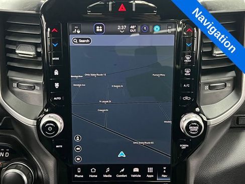 Used 2023 RAM 1500 Big Horn AWD/4WD image 4