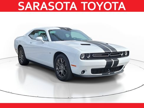 Used 2017 Dodge Challenger GT w/ Technology Group image 1