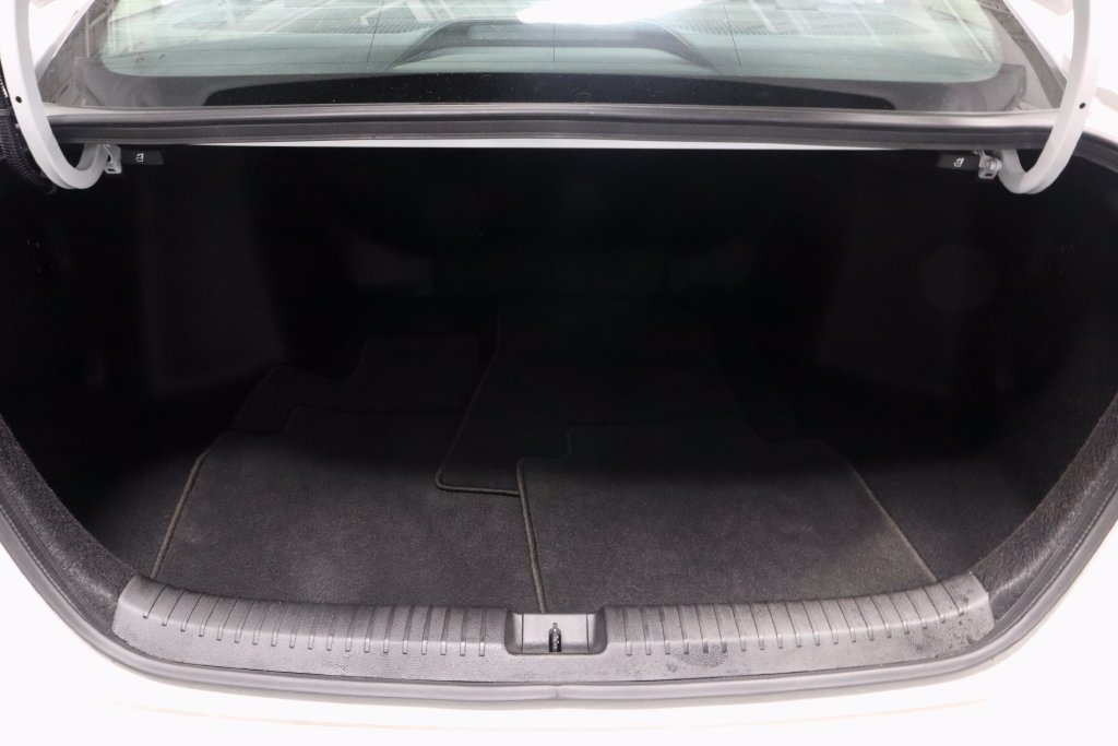 Used 2023 Honda Accord EX-L image 14