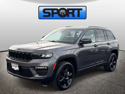 Used 2024 Jeep Grand Cherokee Limited w/ Black Appearance Package image 1