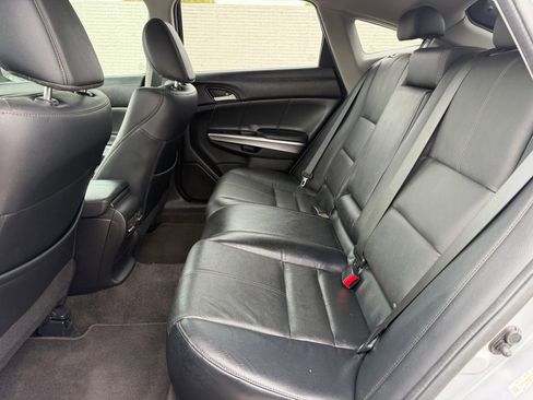 Used 2015 Honda Crosstour EX-L image 17