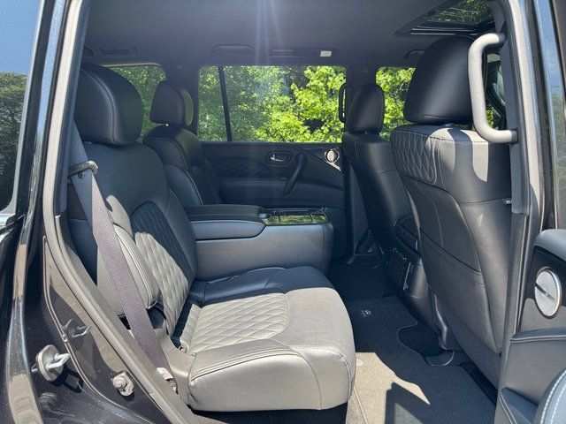 Used 2024 INFINITI QX80 Sensory AWD/4WD image 21