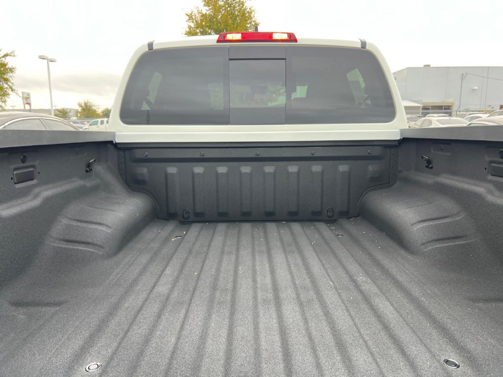 New 2027 Nissan Frontier S RWD image 26
