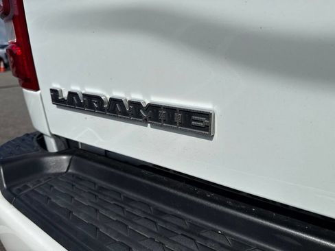 Used 2024 RAM 2500 Laramie AWD/4WD image 12
