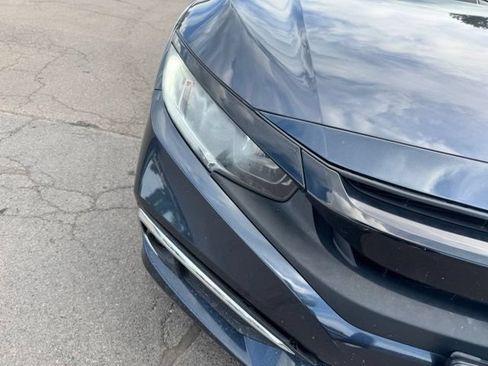 Used 2019 Honda Civic EX image 10